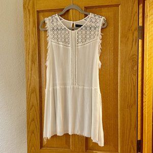 Silver Jeans Co white gauze sleeveless tunic top